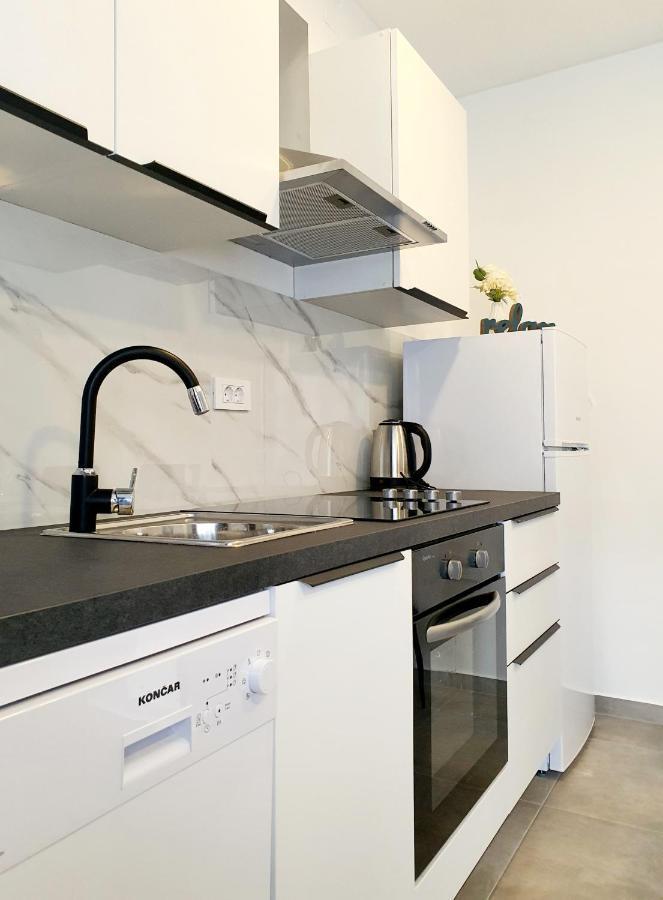 Sea Star Apartments بيشكانا أوفالا المظهر الخارجي الصورة